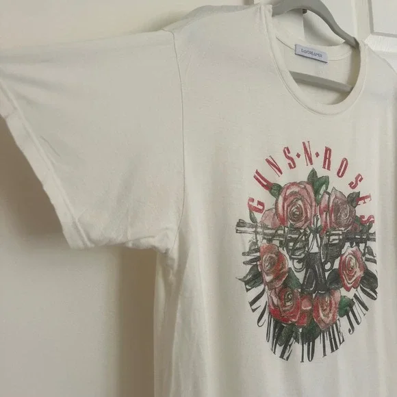 Daydreamer Guns N Roses Graphic T-Shirt Welcome to the Jungle Rock Band Tee - Picture 3 of 5
